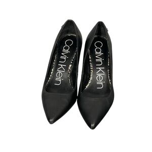 Calvin Klein Black Pointed Toe Slip On Pump Snake Print Chunky Heel Sz 7